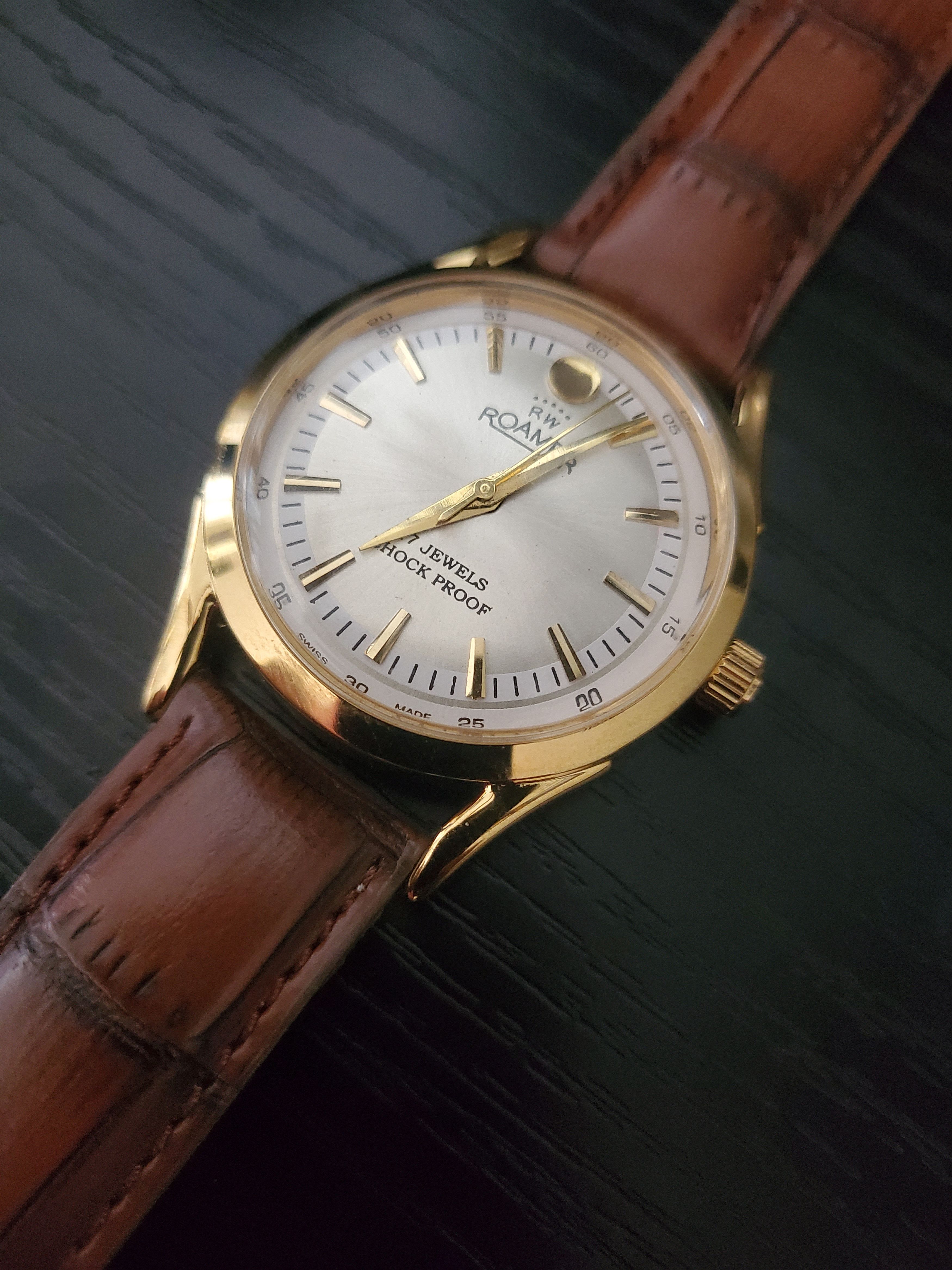 image of Roamers Roamer Am014 Mechanical Men's 1970S Watch in Silver/Gold/Brown