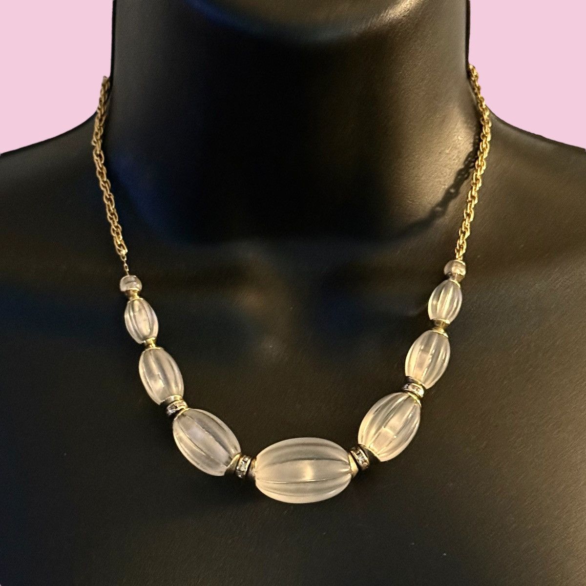 Vintage Vintage Park Lane gold frosted fluted oval bead necklace Size ONE SIZE - 1 Thumbnail