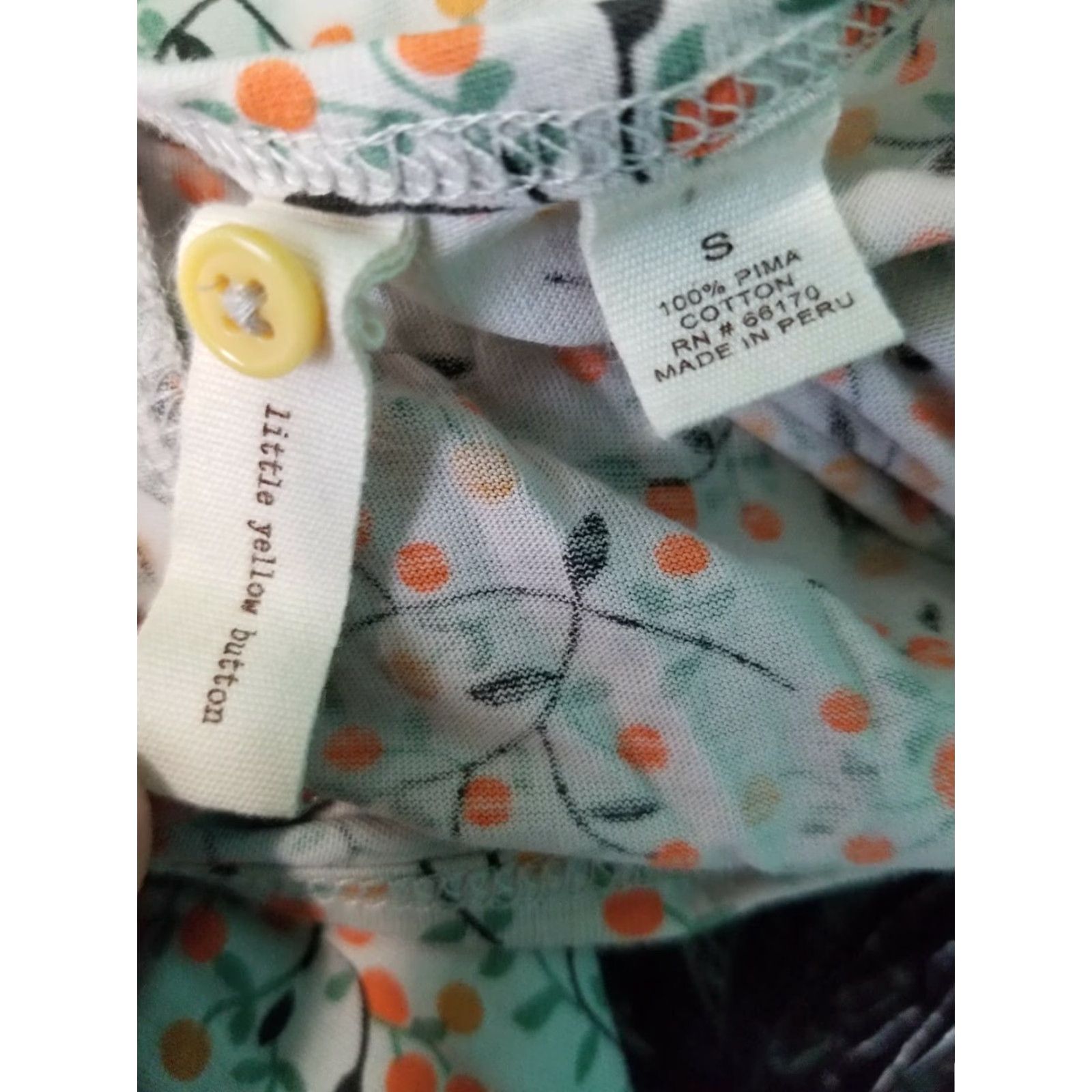 Anthropologie VINTAGE Anthropologie Little Yellow Button Women’s Pullover Shirt Blue Size S Long Sleeve Boat Neck Casual Top Pullover Women’s Size S / US 4 / IT 40 - 4 Thumbnail
