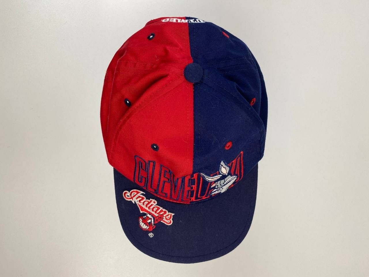 Vintage Cleveland Indians Nutmeg Looney Tunes 90s cap one size Size ONE SIZE - 7 Thumbnail