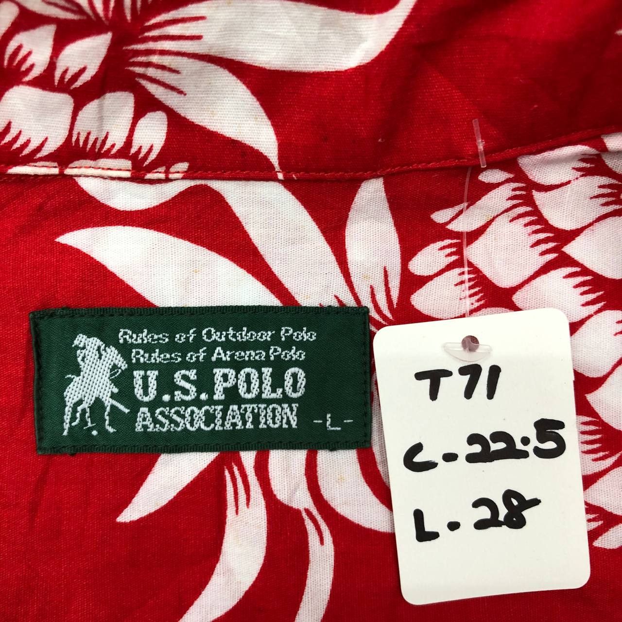 U.S. Polo Assn. T71 U.S. POLO ASSOCIATION HAWAII SHIRTS Size US L / EU 52-54 / 3 - 8 Thumbnail