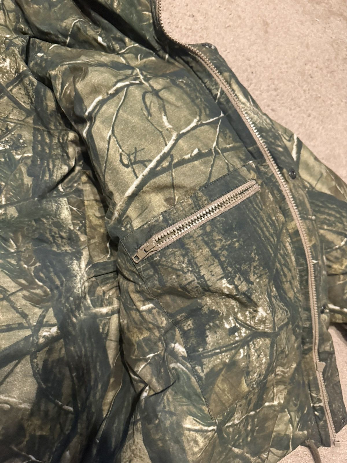 Yeezy YEEZY SZN 5 CAMO PUFFER SAMPLE Size US M / EU 48-50 / 2 - 8 Thumbnail