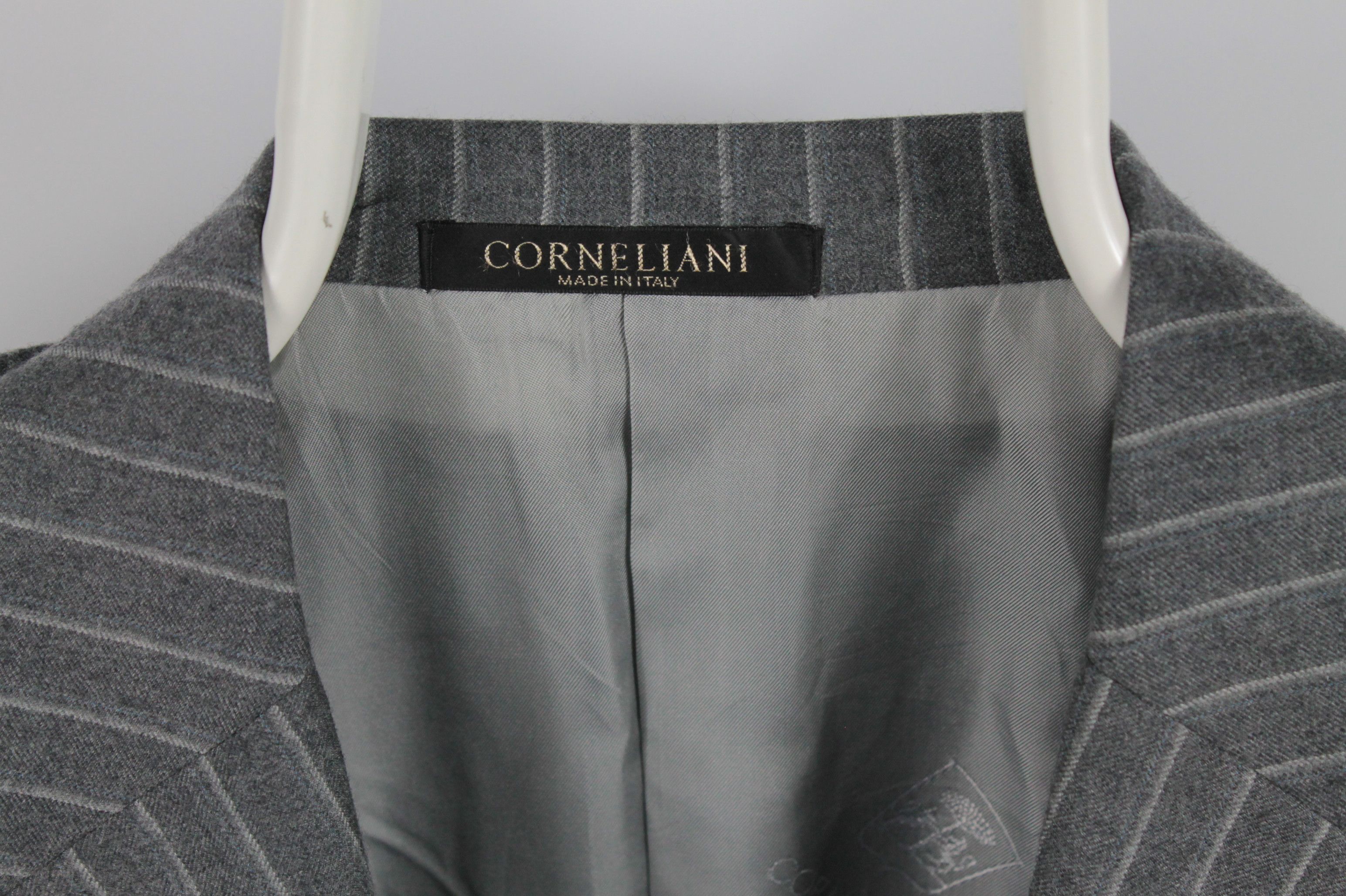 Corneliani Corneliani Wool/Cashmere Blend Gray Strip Blazer Jacket Size US L / EU 52-54 / 3 - 3 Thumbnail