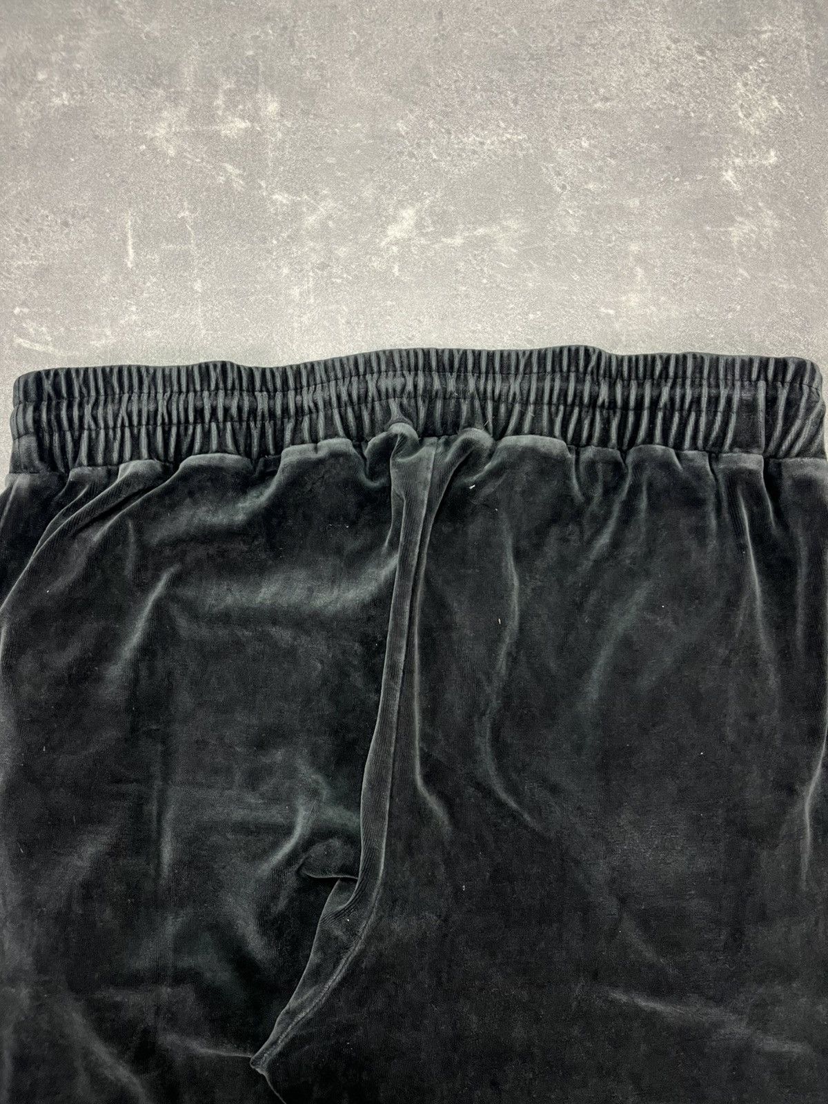 Karl Kani Karl Kani Faces Velour Vintage Baggy Sweatpants XL Size US 38 / EU 54 - 11 Thumbnail