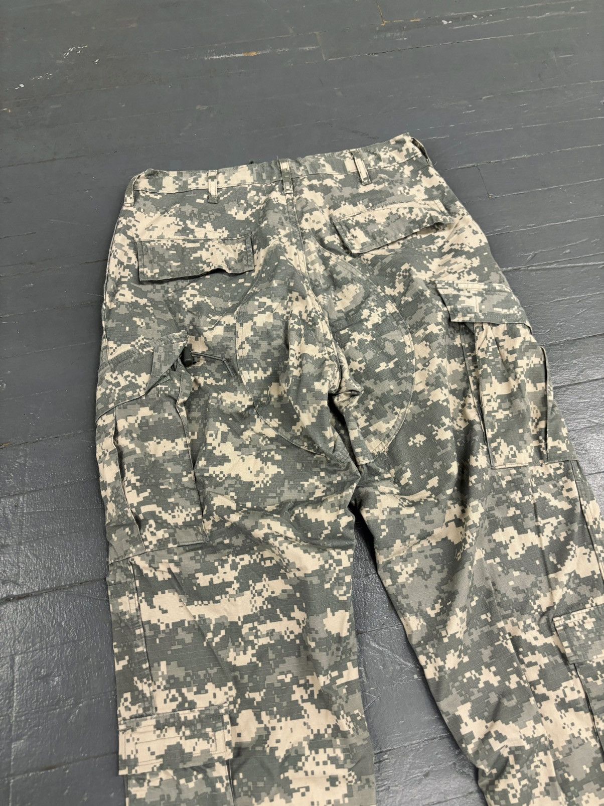 Vintage Vintage US military cargo baggy pants Size US 31 - 3 Thumbnail