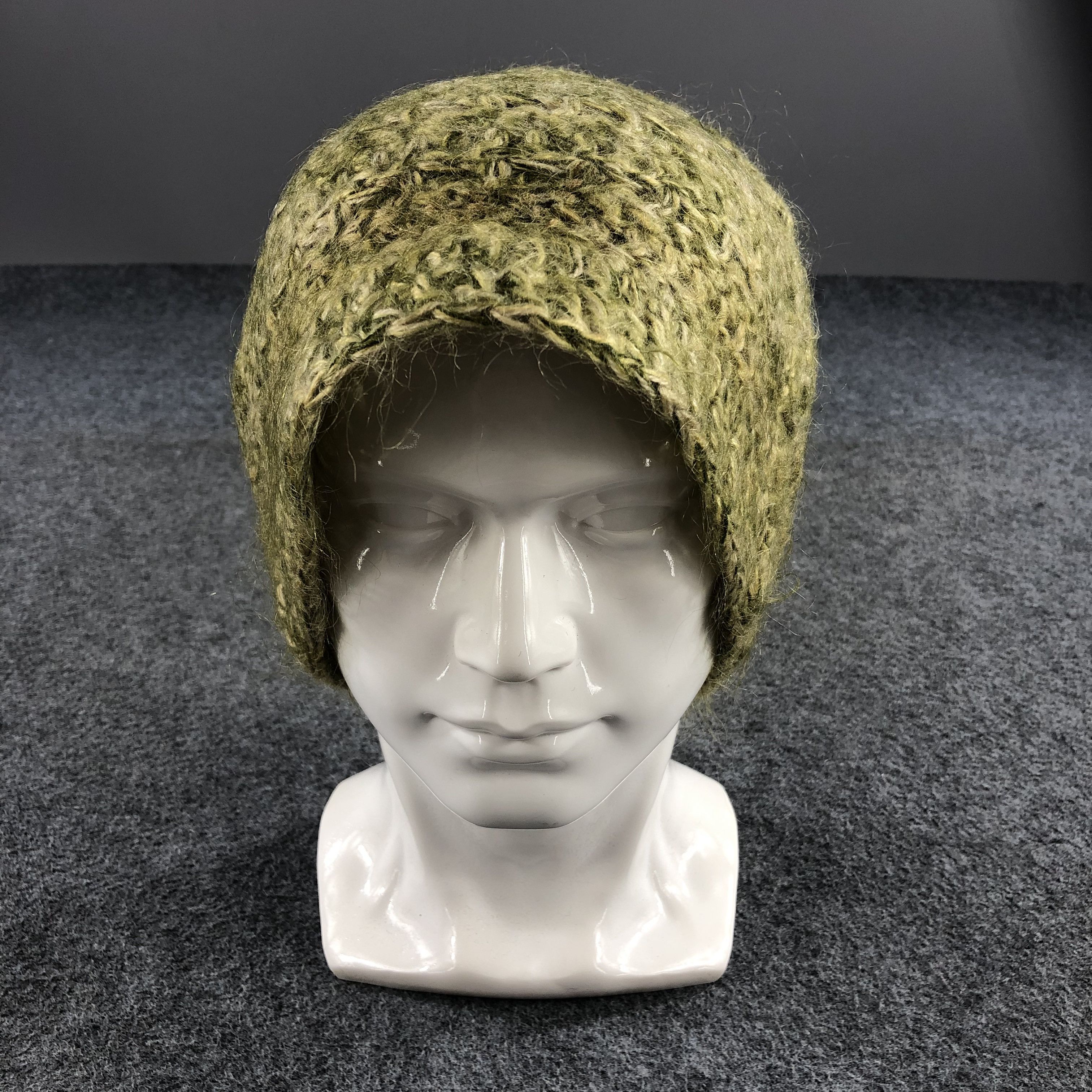 Vintage Unknown Green Knitted Beanie Snowcap Snow Hat B378 Size ONE SIZE - 2 Thumbnail