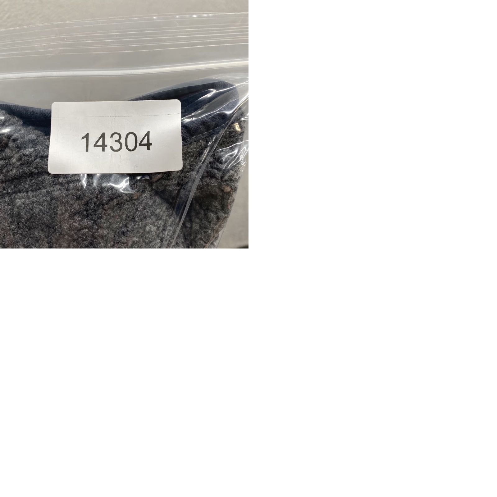 Abercrombie & Fitch Y2K Abercrombie & Fitch Gray Sherpa Full Zip Vest Women’s M Size M / US 6-8 / IT 42-44 - 9 Thumbnail