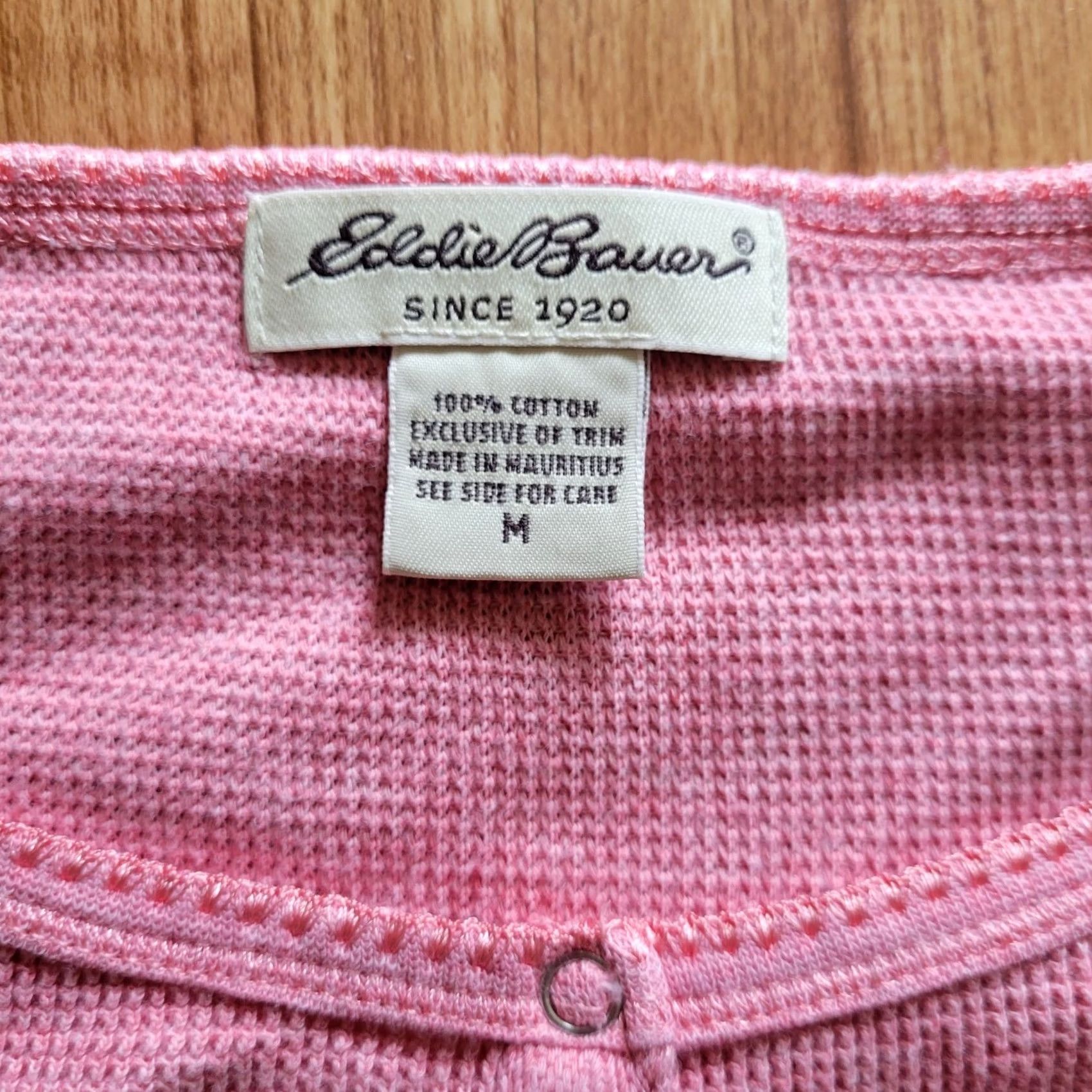 Eddie Bauer Eddie Bauer Shirt Womens Medium Pink Thermal Round Snap Buttons Short Sleeves Size M / US 6-8 / IT 42-44 - 5 Thumbnail