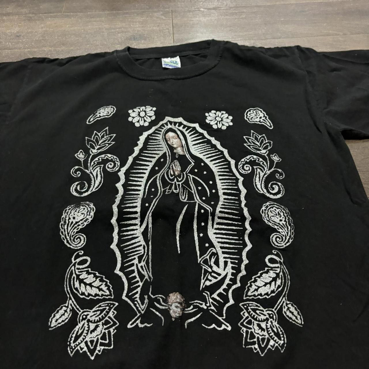 Designer Vintage Virgin Mary t shirt 00s M Size US M / EU 48-50 / 2 - 2 Thumbnail