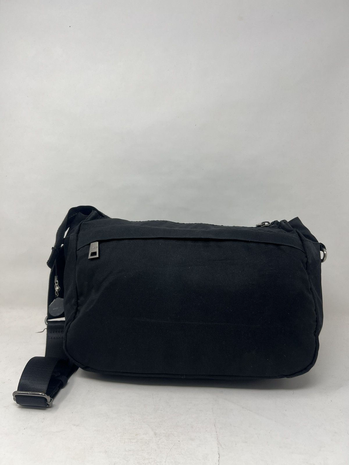 Japanese Brand Y'Saccs Vous et Sling Bag Size ONE SIZE - 4 Thumbnail