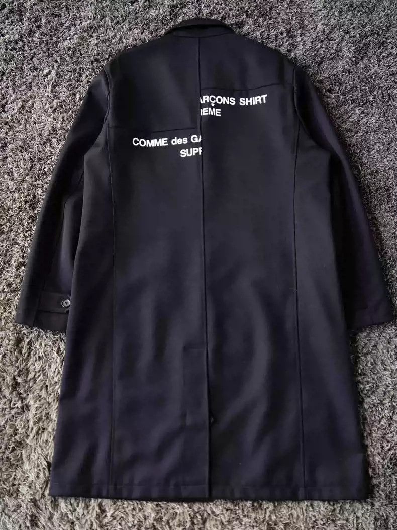 Comme des Garcons comme des garcons misplaced large logo trench coat Size US L / EU 52-54 / 3 - 1 Thumbnail
