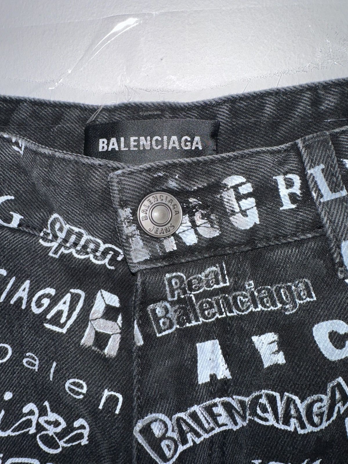 Balenciaga BALENCIAGA – TV Show Logo Print Wide Leg Denim Jeans Size US 43 - 5 Thumbnail