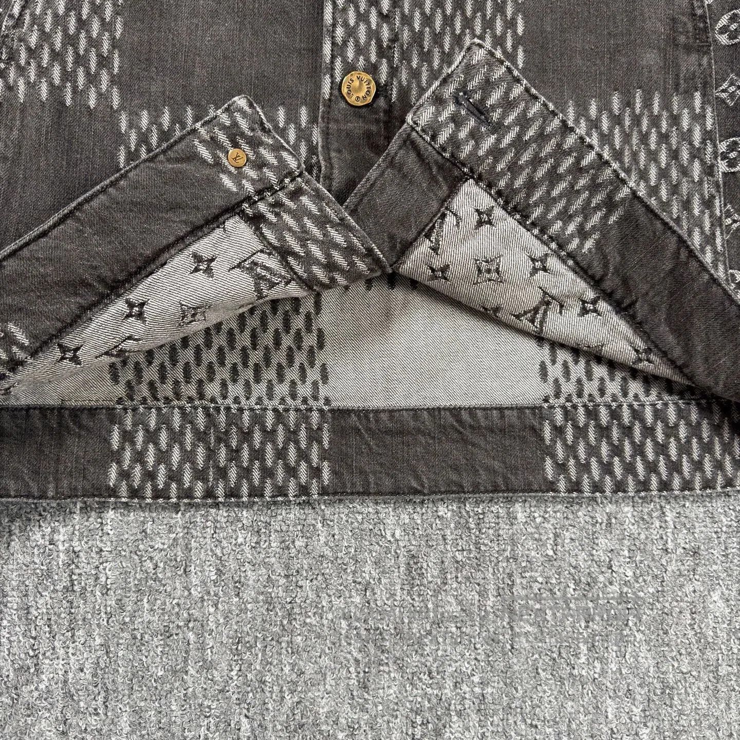 Louis Vuitton Black Patterned Denim Jacket Size M. Size US M / EU 48-50 / 2 - 8 Thumbnail