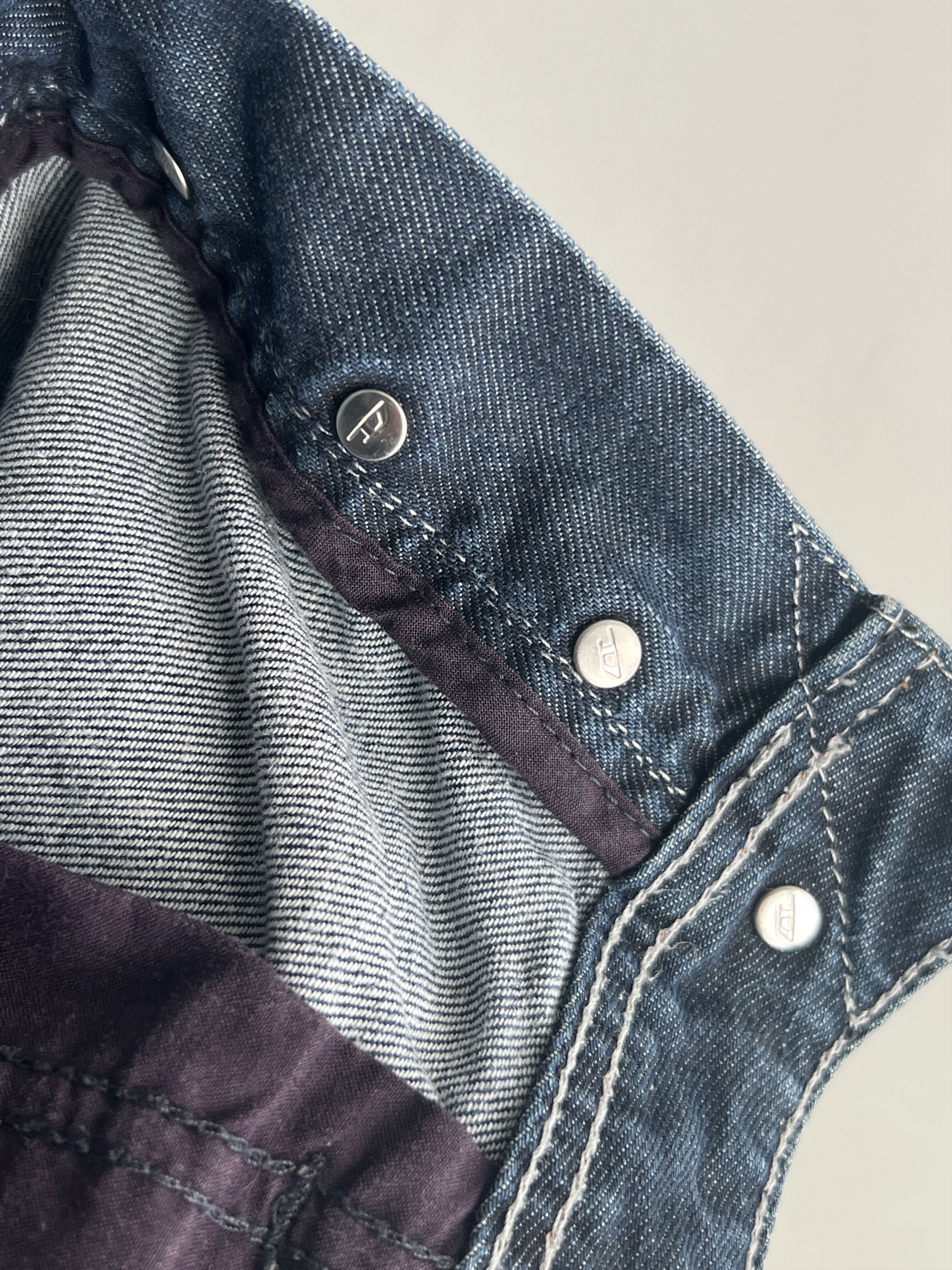Diesel × Vintage Diesel Industry Vintage Straight Denim Pants Jeans Relaxed Size US 32 / EU 48 - 11 Thumbnail