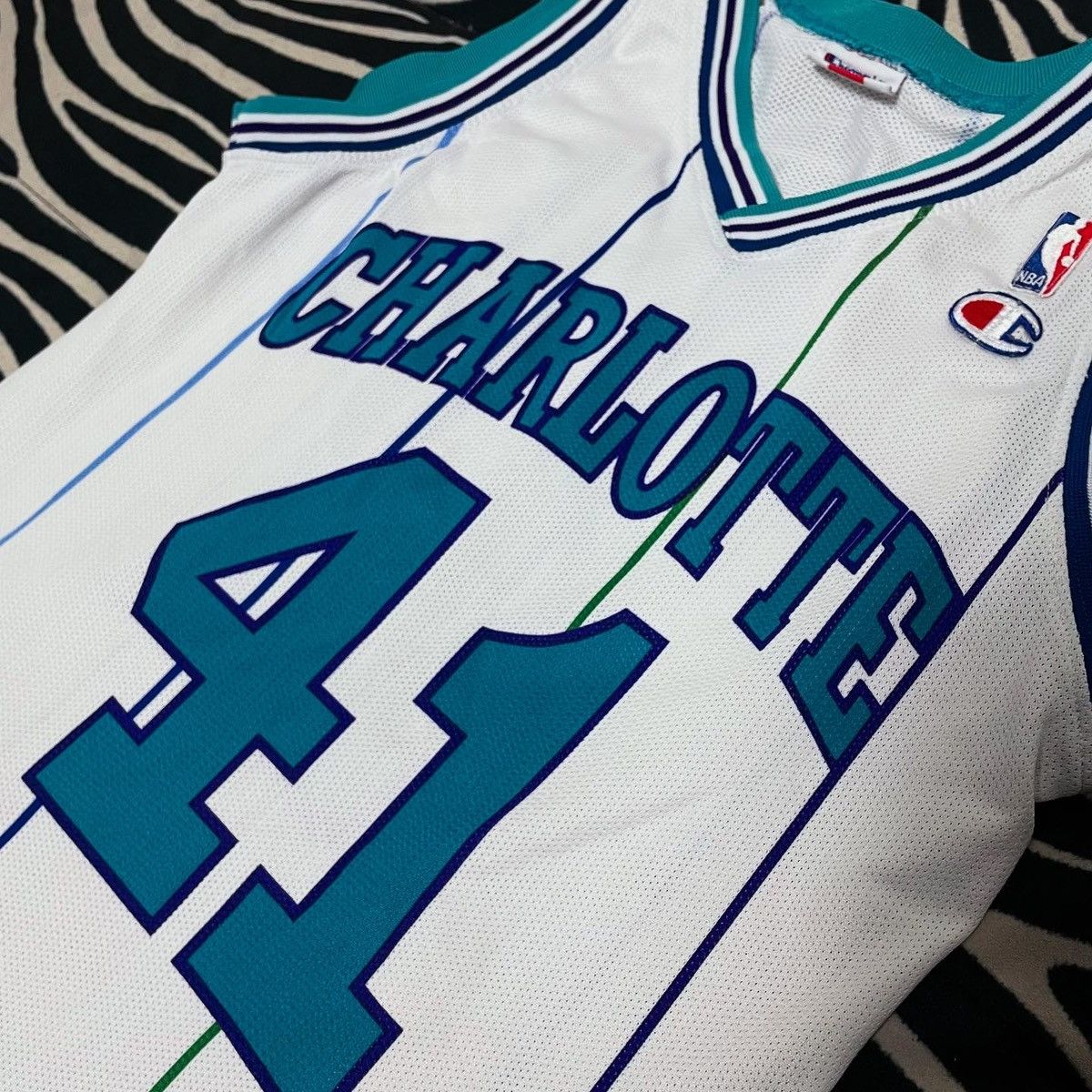 Champion × NBA × Vintage Charlotte 41 Rice Jersey champion 90s vintage NBA Size US S / EU 44-46 / 1 - 3 Thumbnail