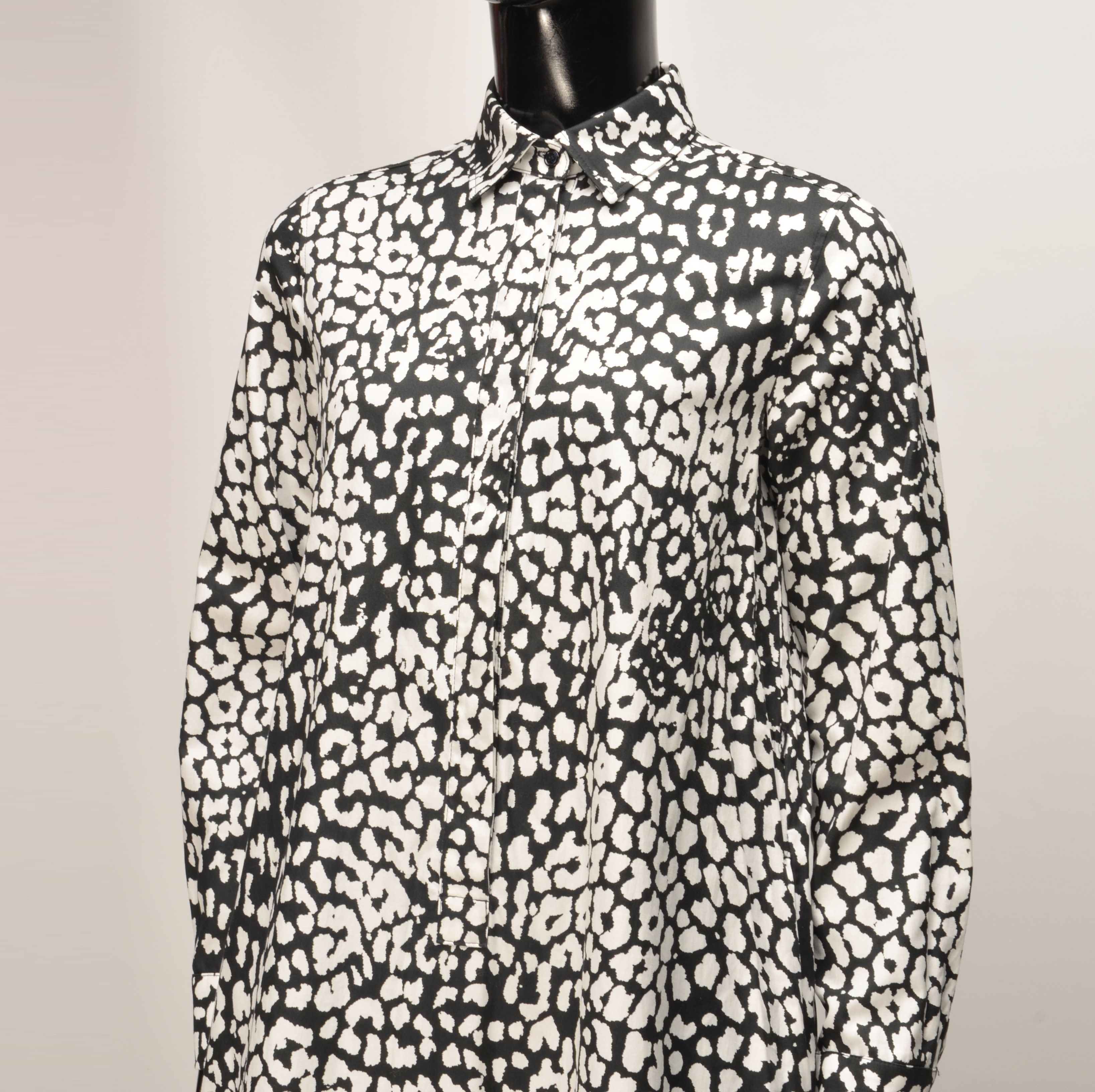 Max Mara Max Mara Printed Shirt Ruffle Hem Long Sleeve Dress Size XS / US 0-2 / IT 36-38 - 2 Thumbnail