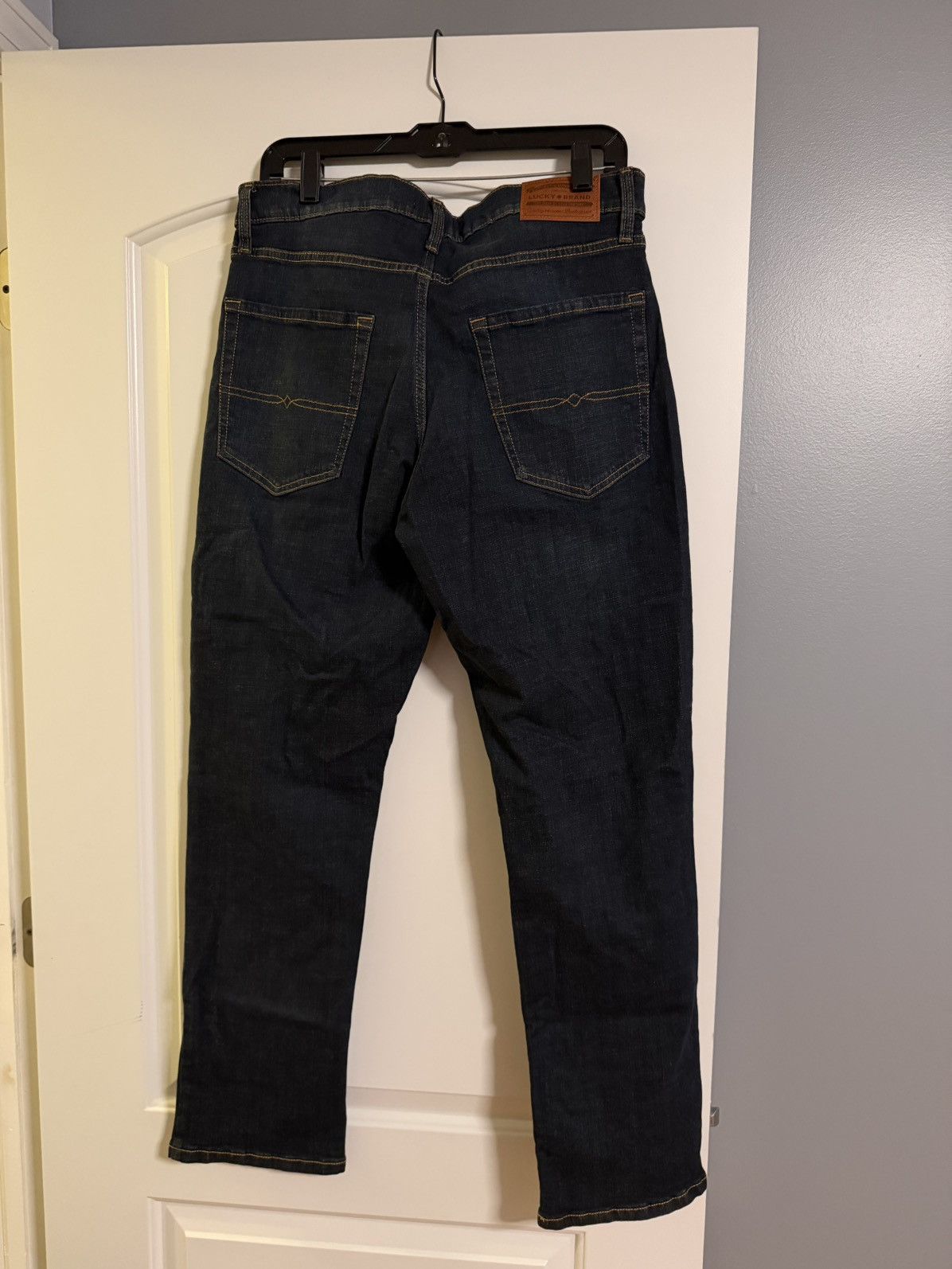 Lucky Brand MENS LUCKY BRAND JEANS Size US 33 - 3 Thumbnail