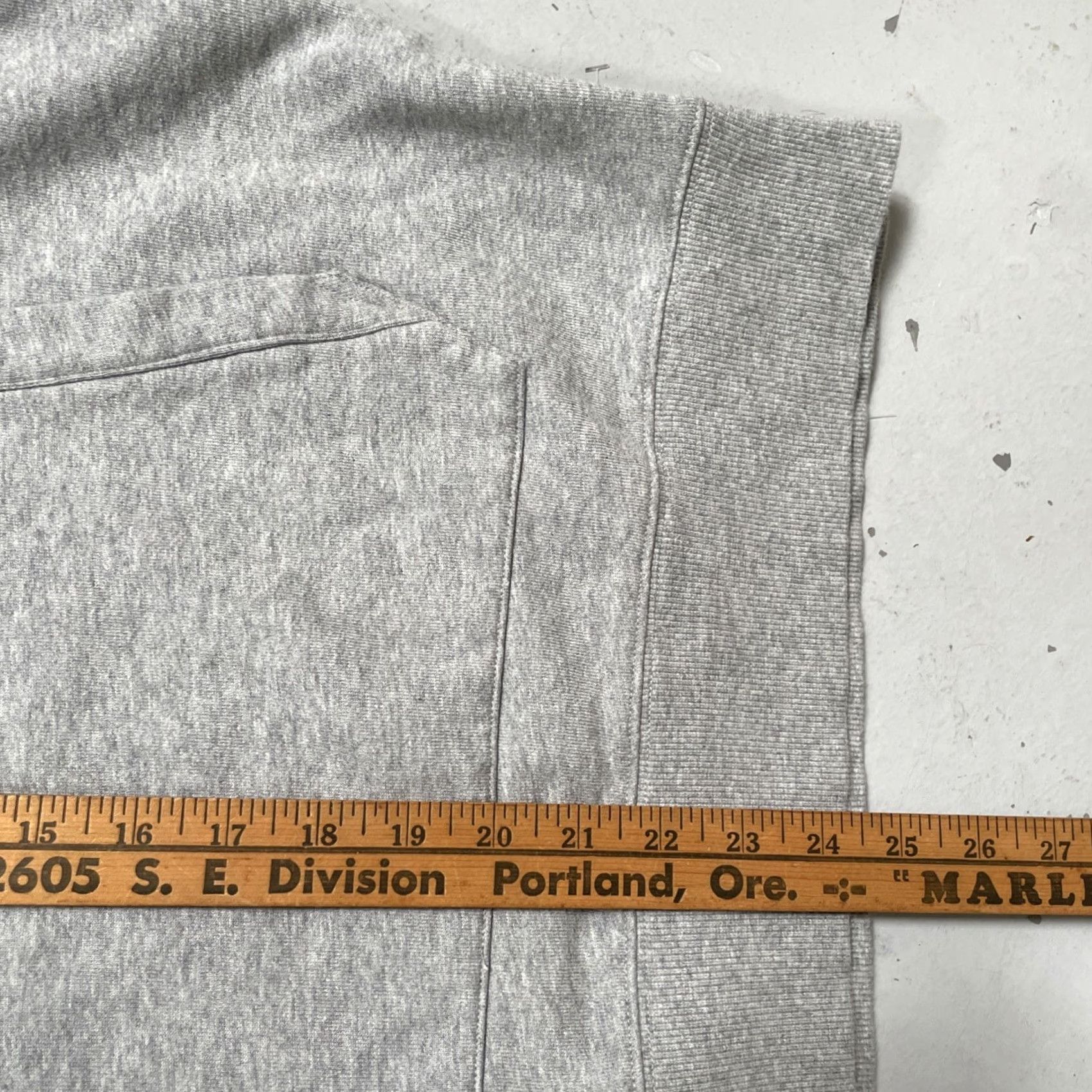 Vintage C.P. Company Gray Goggle-Lens Cotton Fleece Hoodie Sweatshirt L Unisex Adults Size US L / EU 52-54 / 3 - 5 Thumbnail
