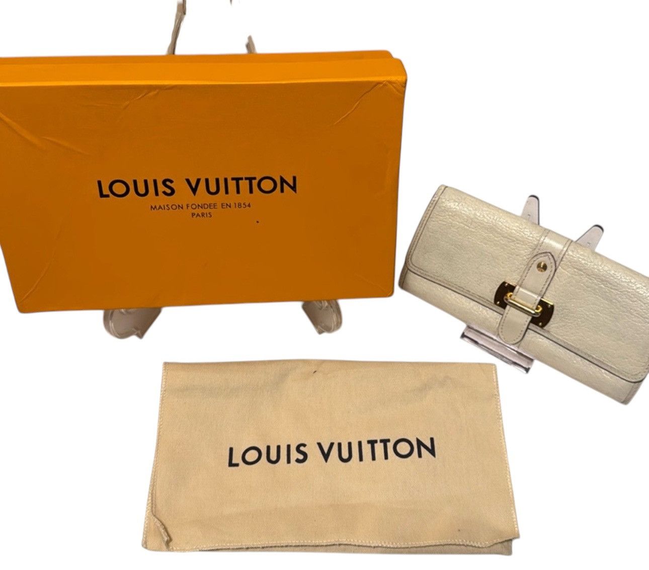 Louis Vuitton Louis Vuitton Favori Suhali Wallet Portefeuille Le Fabuleux Size ONE SIZE - 12 Thumbnail