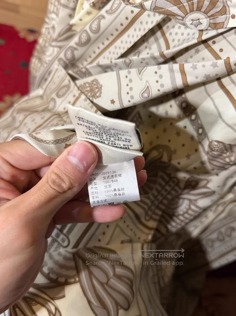Hermes Hermes Long-sleeve dress in beige and brown color, retro f Size XS / US 0-2 / IT 36-38 - 6 Thumbnail
