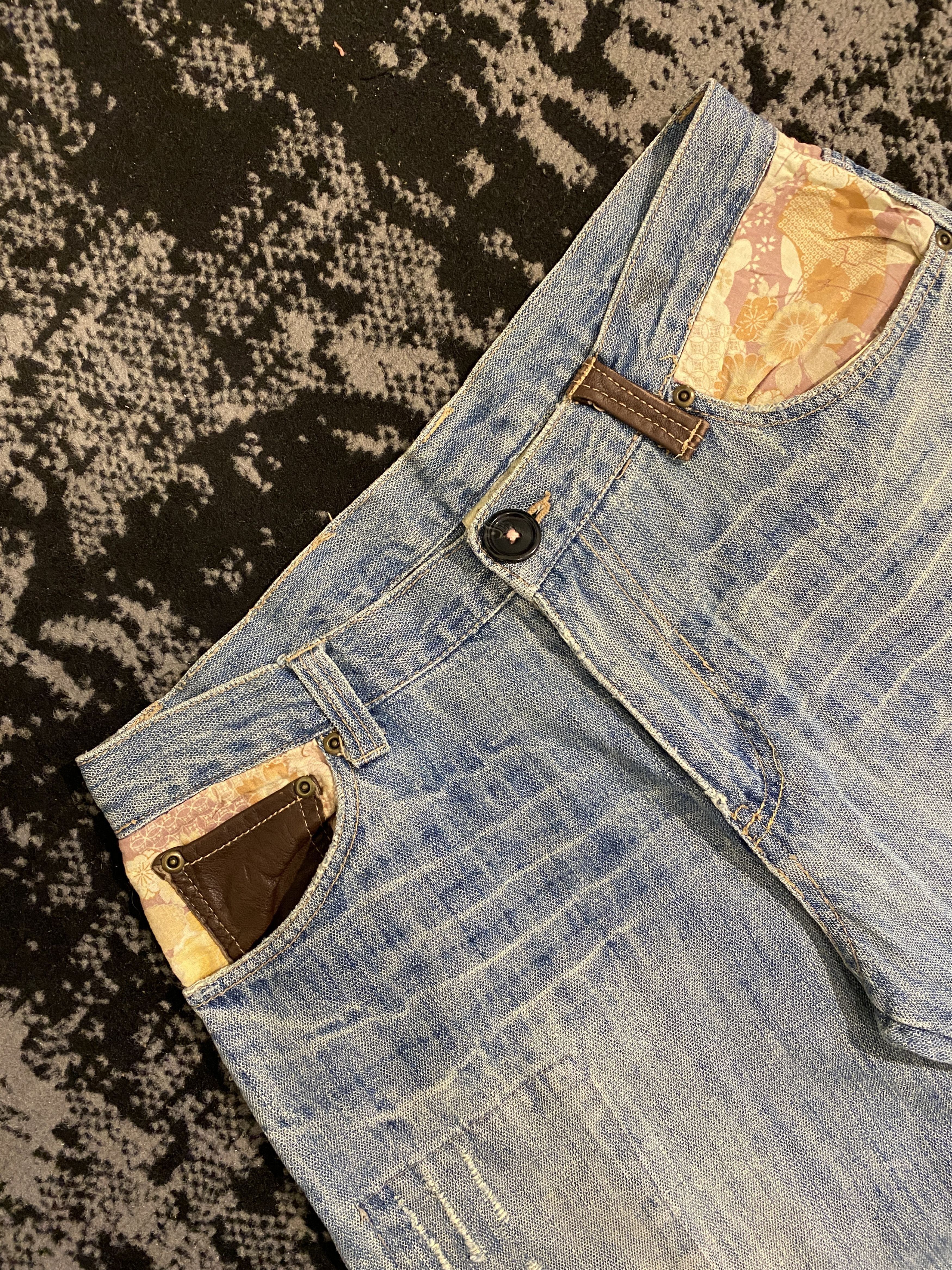 Japanese Brand Floral Patchwork Ripped Denim Vintage Japanese Brand Size US 33 - 3 Thumbnail
