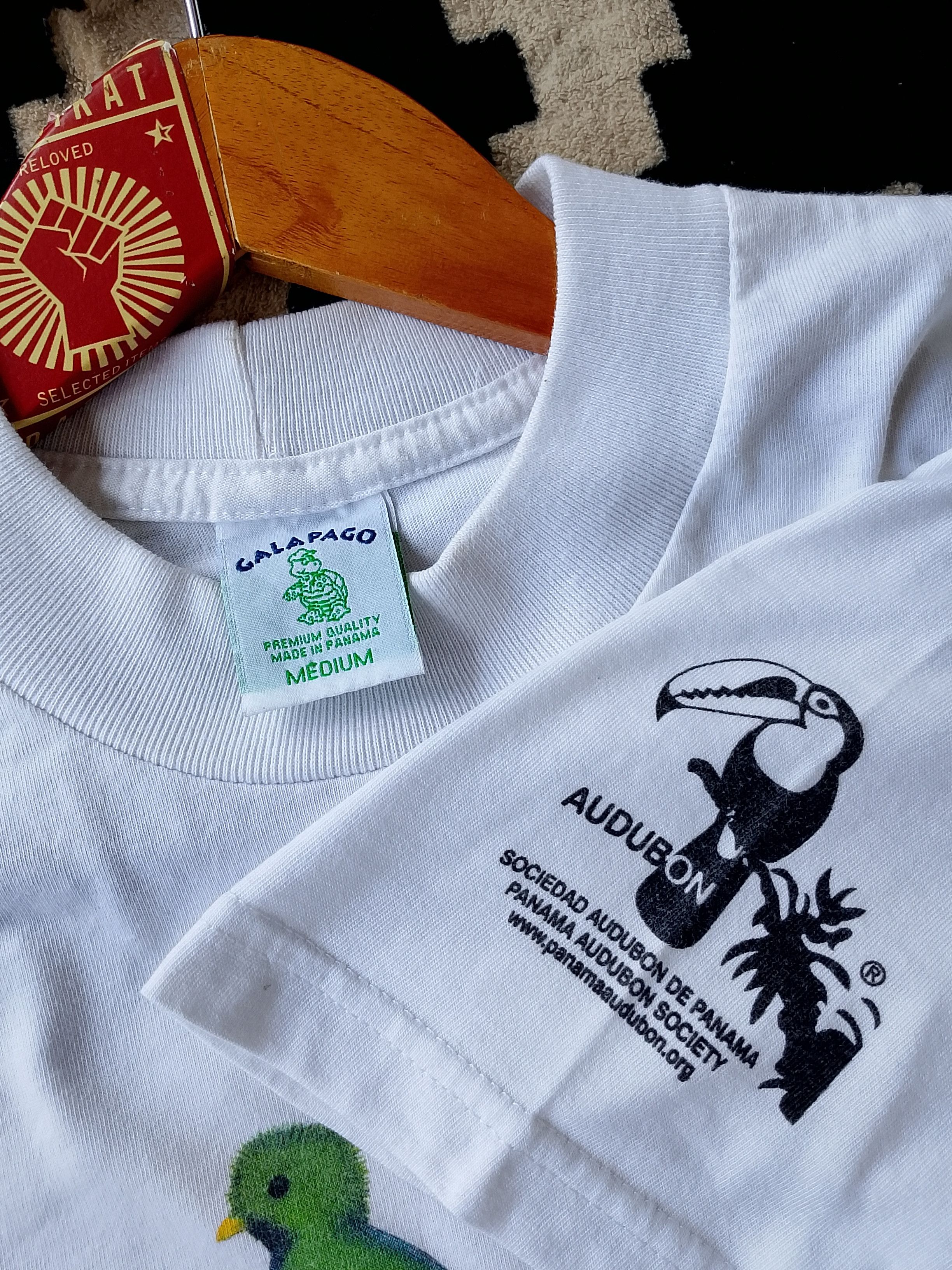 Other Vintage 90s Style Birds of Panama Naturecore Single StitchTs Size US M / EU 48-50 / 2 - 7 Thumbnail