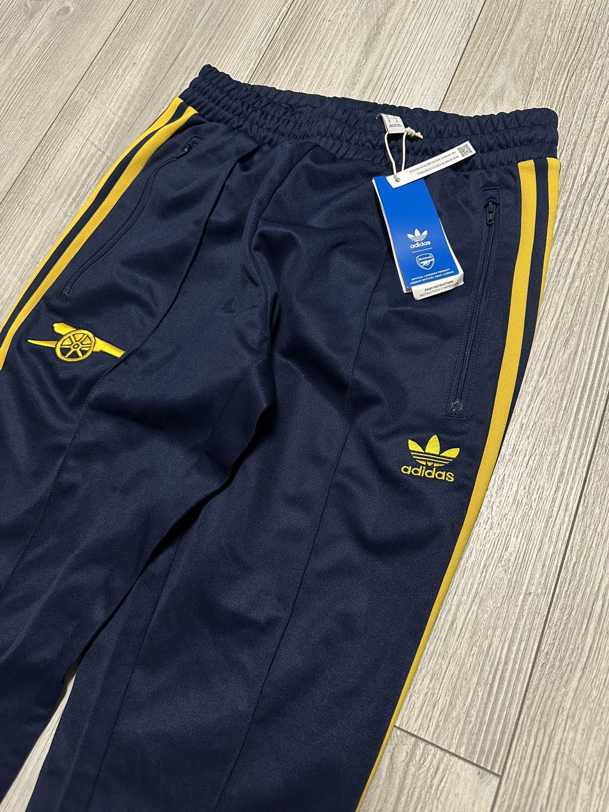 Adidas New Adidas Arsenal Beckenbauer Track Bottoms SweatPants Size US 30 / EU 46 - 3 Thumbnail