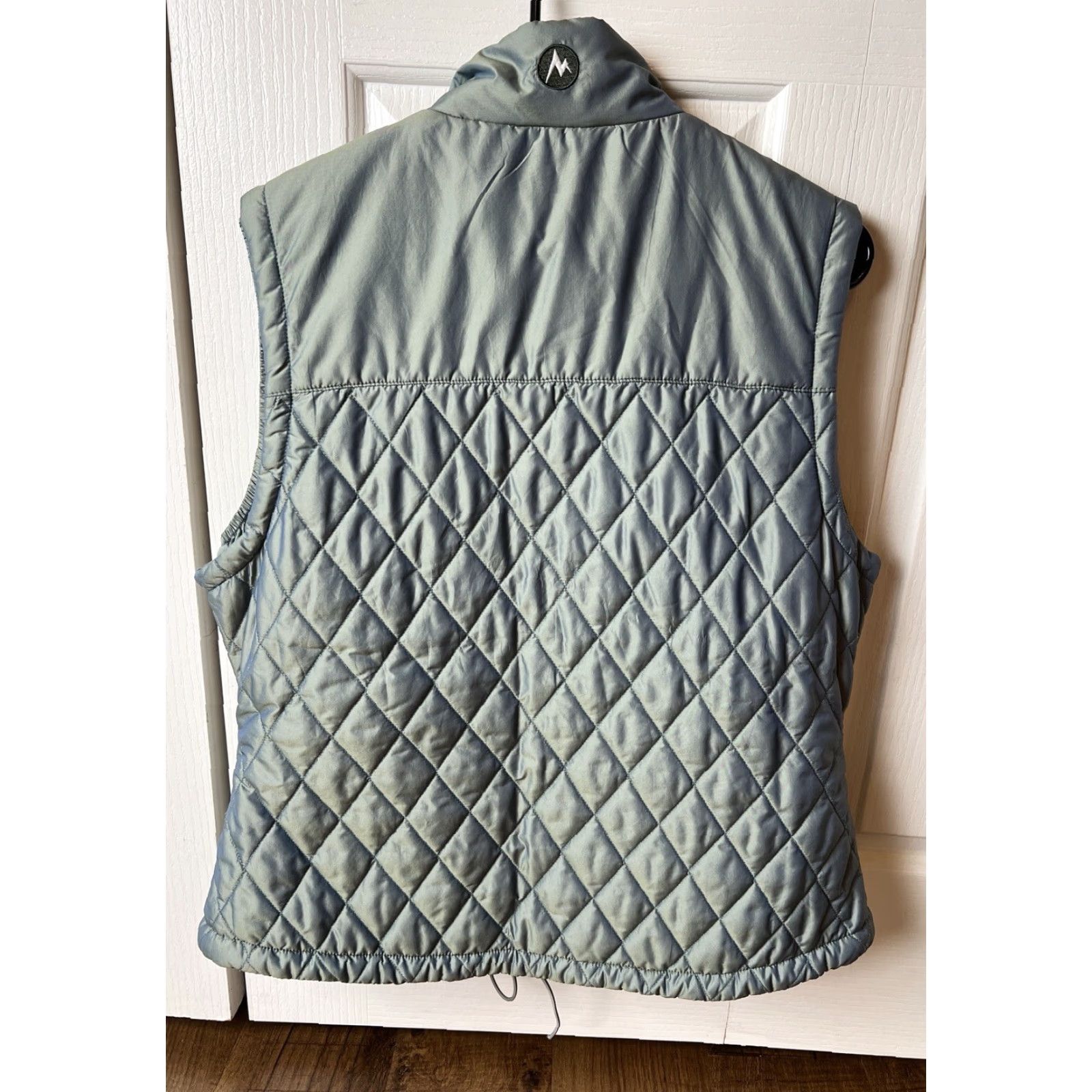 Marmot VINTAGE Marmot Vest Women Large Satin Green Kitzbuhel Full Zip Diamond Quilted Puffer Size L / US 10 / IT 46 - 3 Thumbnail