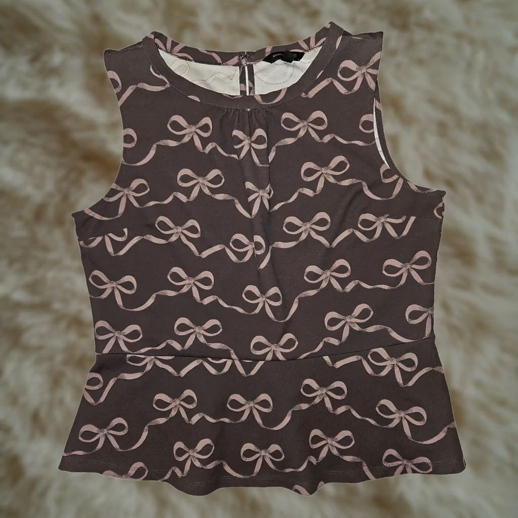 Banana Republic Banana Republic Blouse L Brown Sleeveless AOP Bows Boat Neck Casual Workwear Women Size L / US 10 / IT 46 - 1 Thumbnail