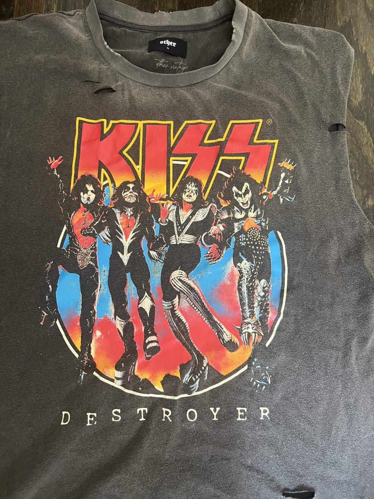 Vintage Kiss ripped vintage tank Size US XL / EU 56 / 4 - 5 Thumbnail