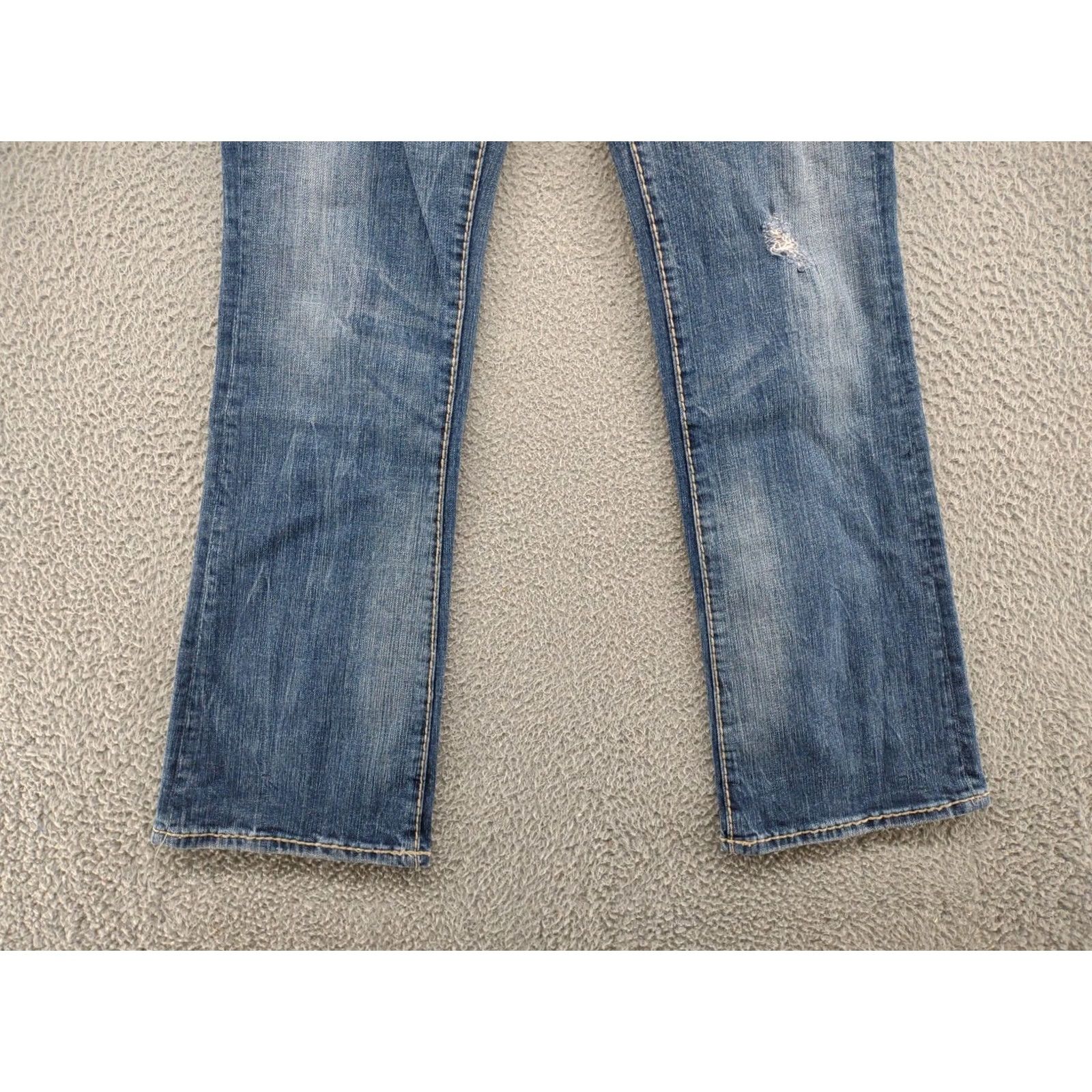 Vintage VIGOSS Bootcut Jeans Flap Pocket Embroidered Thick Stitch Size 5 Blue Womens Jeans Size 27" / US 4 / IT 40 - 2 Thumbnail