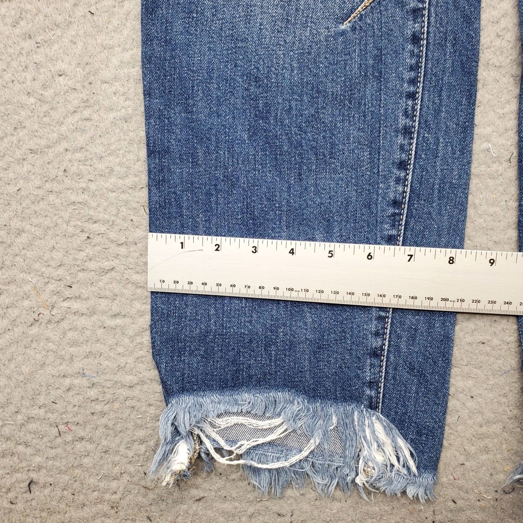Vintage Hidden Jeans Womens 30 Blue Denim Medium Wash Straight Leg Distressed Raw Hem Jeans - Womens Size 30 Blue Denim Straight Leg Distressed Size 30" / US 8 / IT 44 - 5 Thumbnail