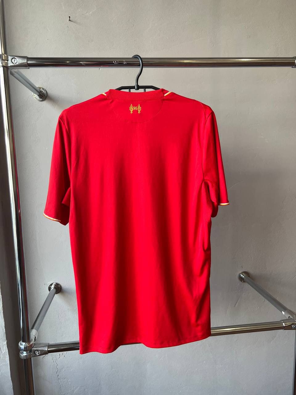 New Balance 2015/16 LIVERPOOL FC HOME SOCCER JERSEY FOOTBALL SHIRT SZ S Size US S / EU 44-46 / 1 - 15 Thumbnail