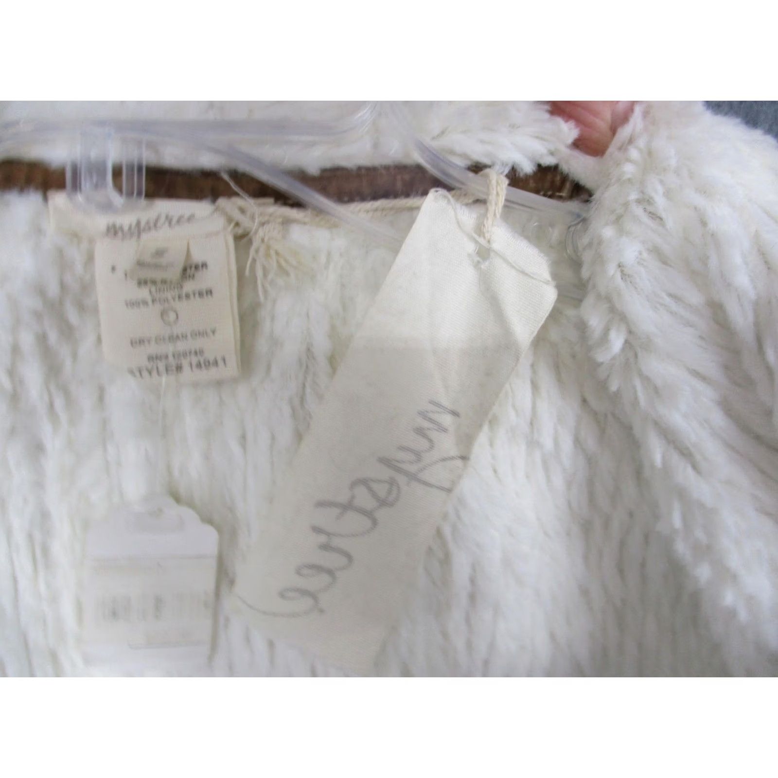 Vintage VINTAGE: NO — Mystree Vest Womens S Beige White Faux Fur Open Front Sleeveless Boho Style Size S / US 4 / IT 40 - 7 Thumbnail