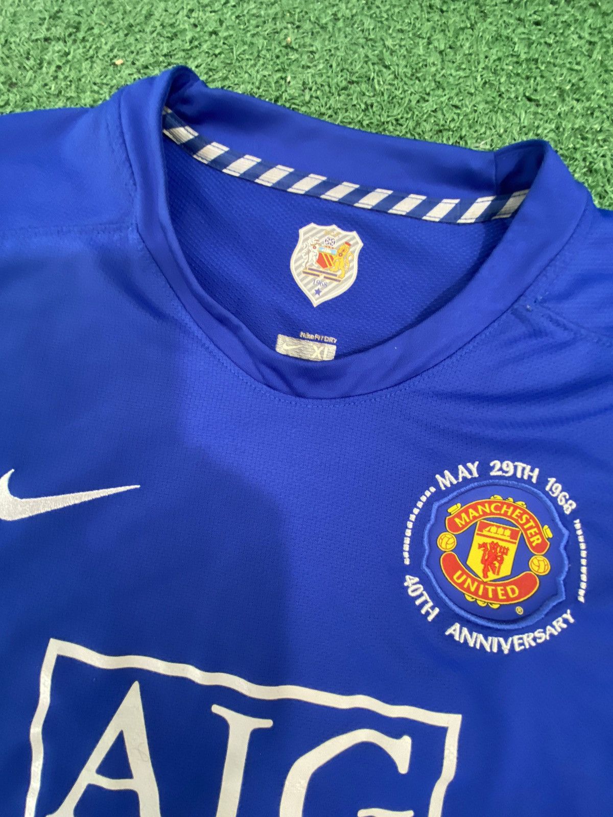 Nike Nike jersey tshirt berbatov 9 manchester united Size US M / EU 48-50 / 2 - 5 Thumbnail