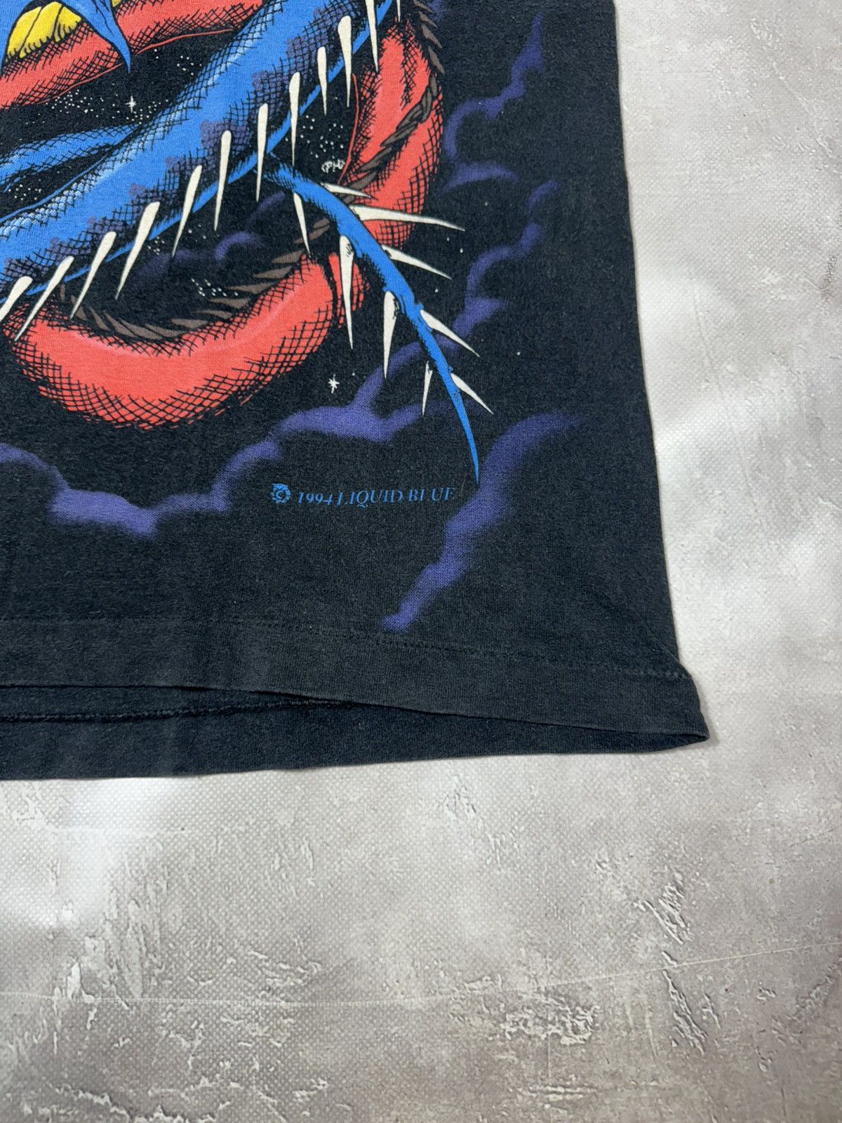 Liquid Blue Vintage Liquid Blue 1994 Fighting Dragon Overprint Tee Size US XL / EU 56 / 4 - 3 Thumbnail