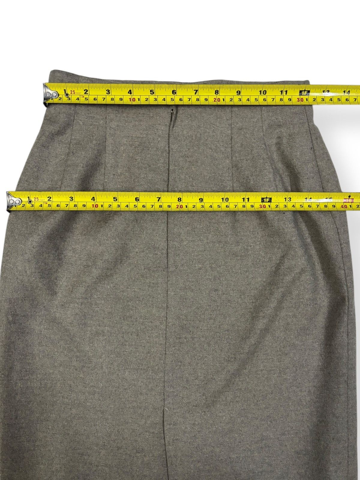 Margaret Howell Margaret Howell Wool Pleated Pencil Skirt in Khaki Green Size 24" / US 00 / IT 34 - 7 Thumbnail