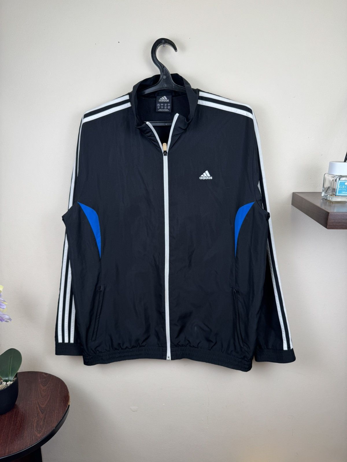 Adidas Vintage Adidas Track Jacket Windbreaker Spring Lightweight L Size US L / EU 52-54 / 3 - 6 Thumbnail