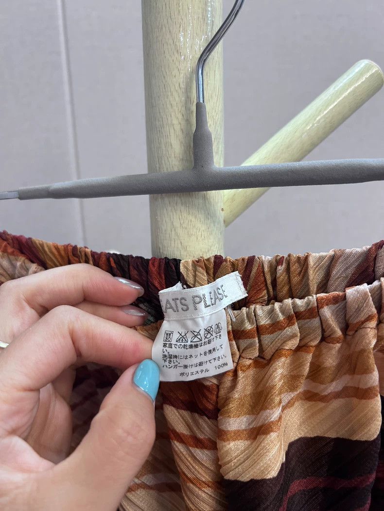 Issey Miyake Issey Miyake size:1 Brown bestseller Lava series pants Size 22" - 4 Thumbnail
