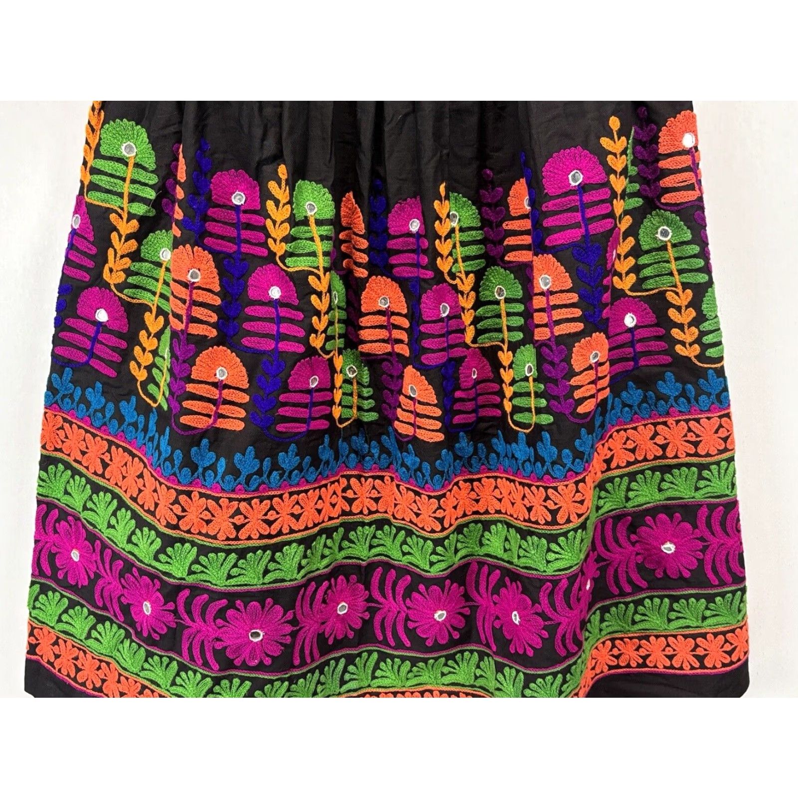 Vintage Bohemian Embroidered Midi Skirt Black Drawstring Waist One Size Women Size 42" / US 20 - 5 Thumbnail