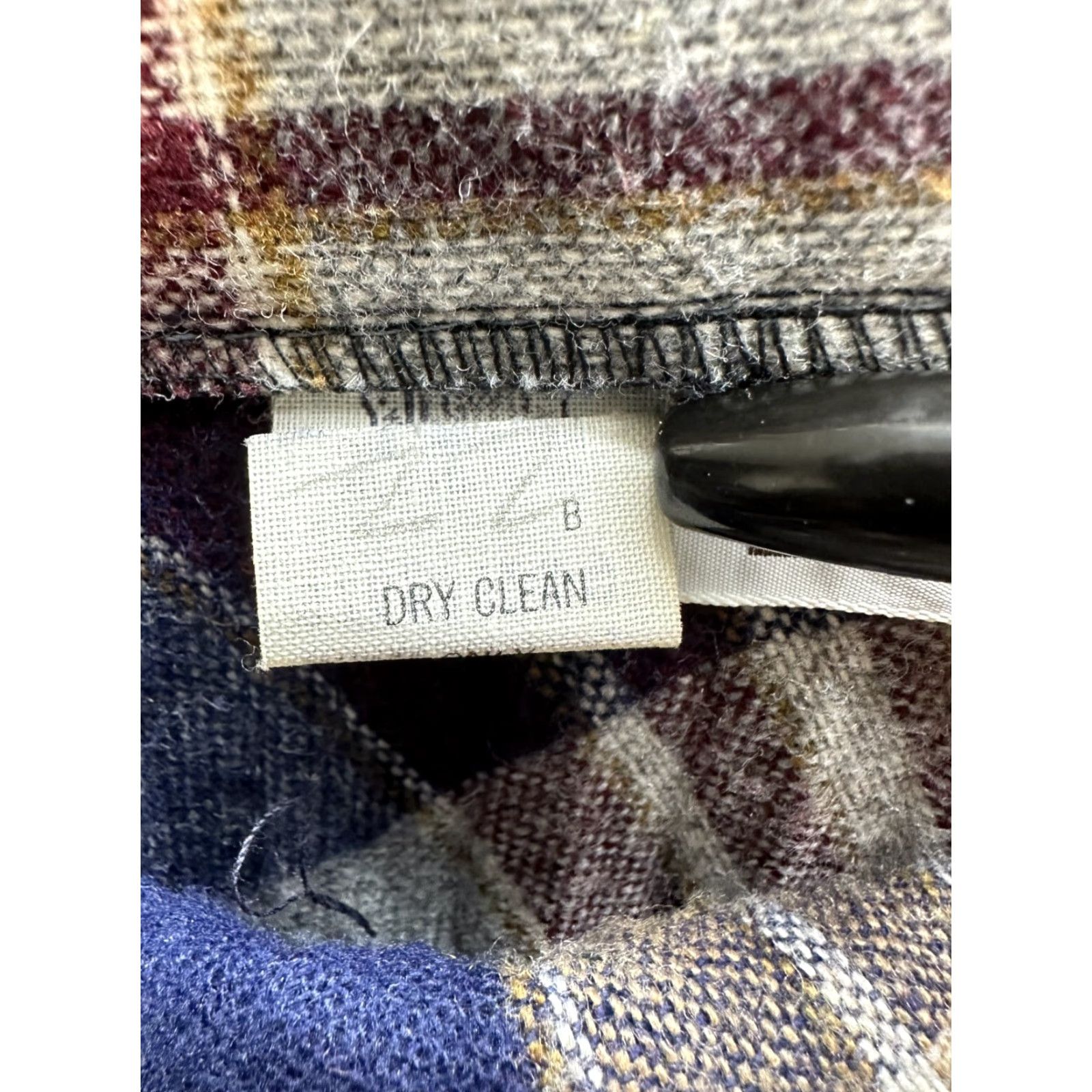 Vintage Women's Calliope Plaid Knee Length Skirt Flared Pleated 9 Gray Beige Blue Sz 9 Size 30" / US 8 / IT 44 - 7 Thumbnail