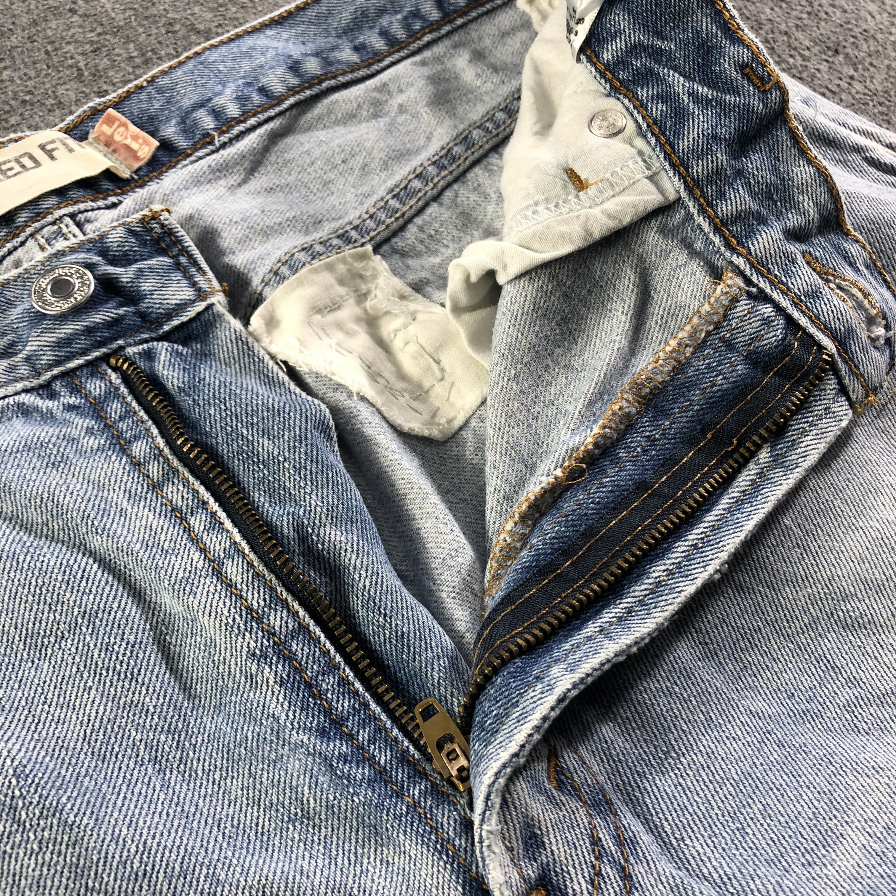 Levi's Vintage Light Wash Levis 550 Jeans-J3248 Size US 34 / EU 50 - 9 Thumbnail