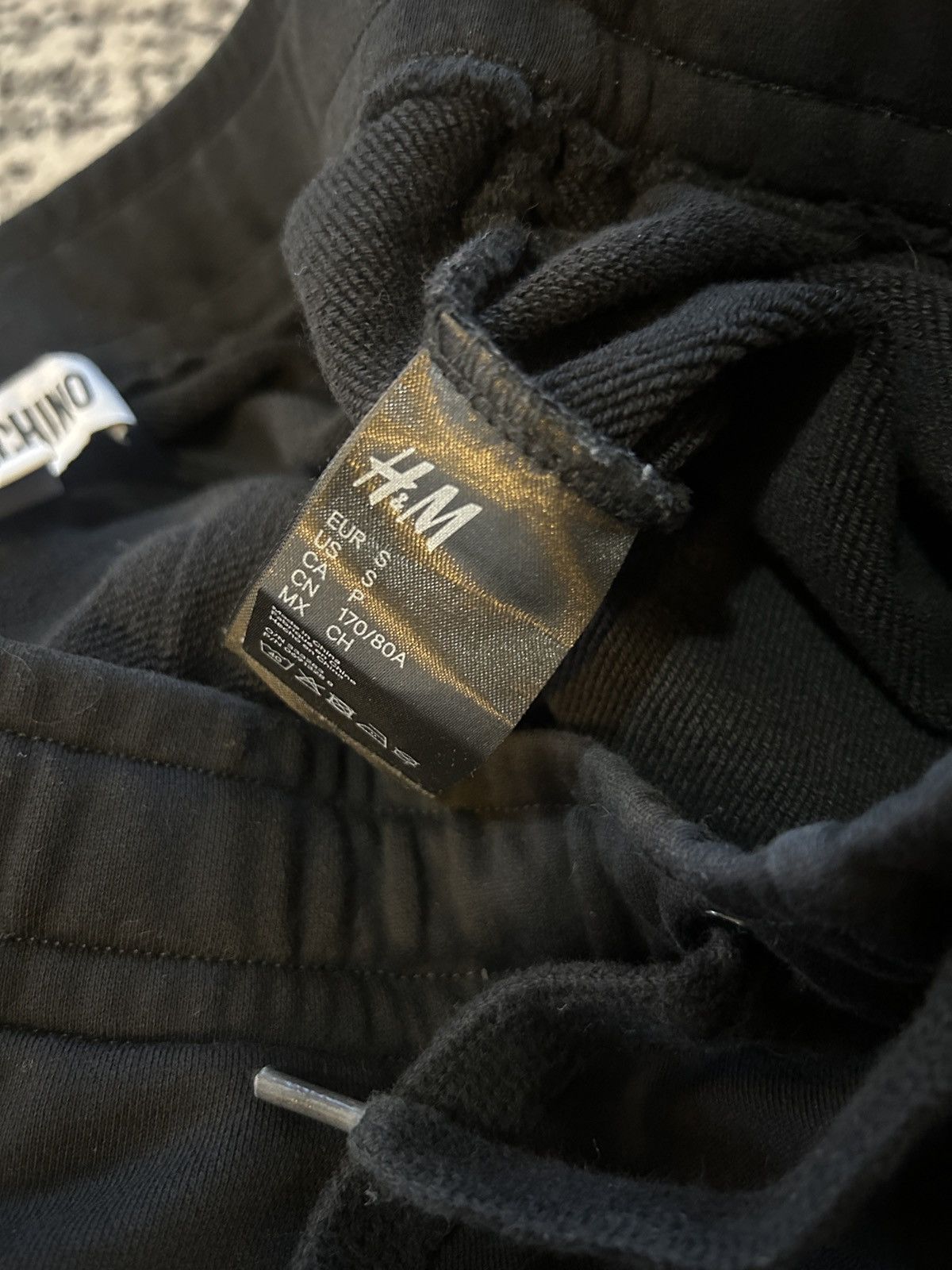 H&M × Moschino MOSCHINO x H&M MTV Iconic Donald sweatpants / Joggers pants Size US 32 / EU 48 - 5 Thumbnail