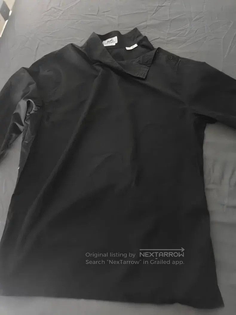 Hermes Hermes size 39 Shirt with round neck and side buttons Size S / US 4 / IT 40 - 1 Thumbnail