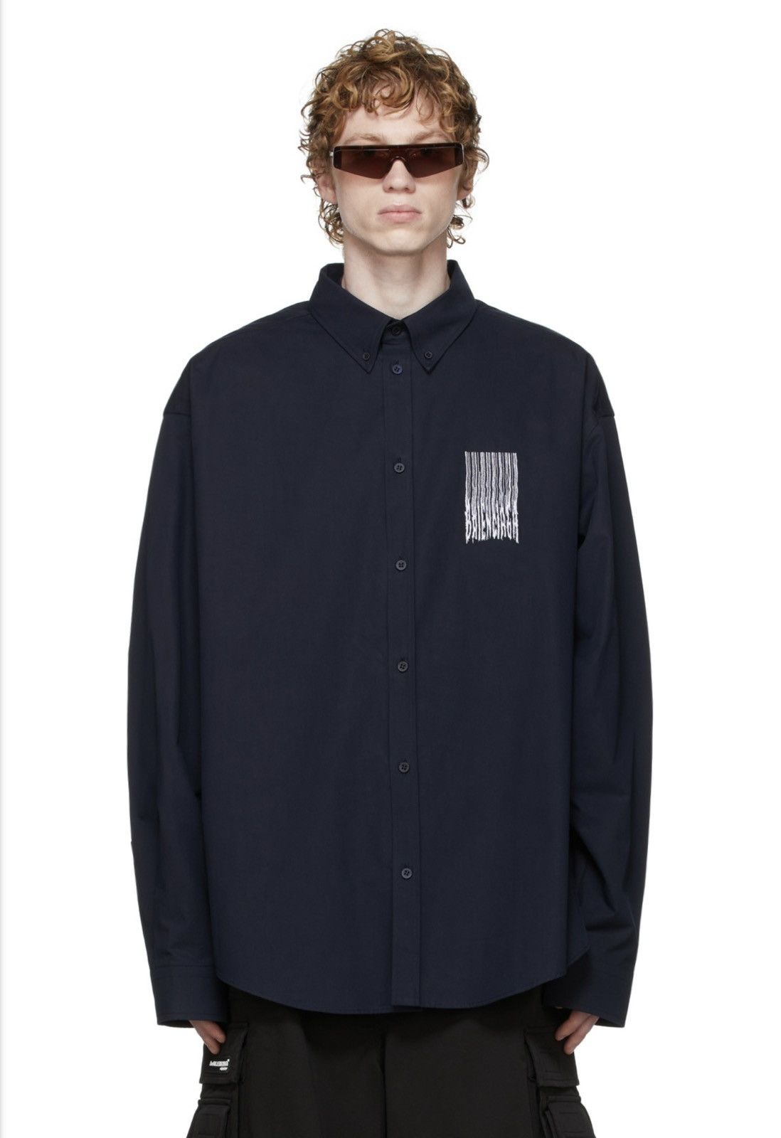 Balenciaga Oversized Balenciaga barcode long sleeve dress shirt Size US S / EU 44-46 / 1 - 1 Thumbnail