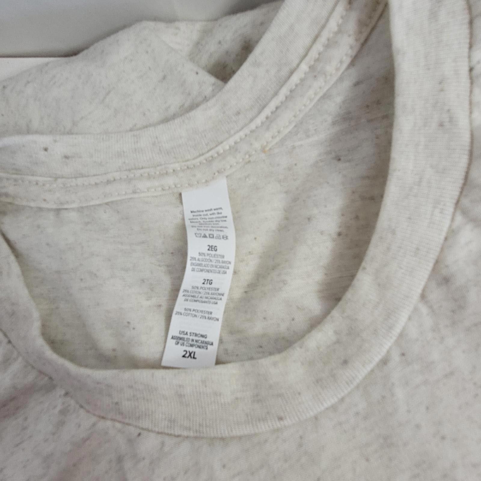 Other 2 Men’s 2XL T-Shirts Beige Speckled & Navy Crewneck Basic Size US XXL / EU 58 / 5 - 3 Thumbnail