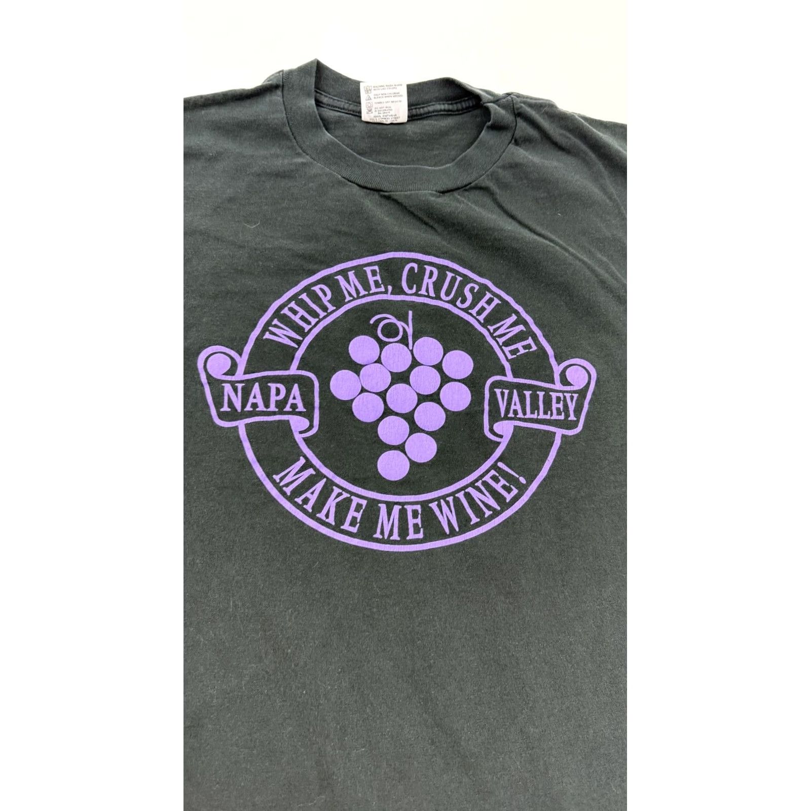 Anvil VINTAGE Napa Valley Shirt Mens XL Black Wine Graphic Tee Made USA Tourist 90s Size US XL / EU 56 / 4 - 2 Thumbnail