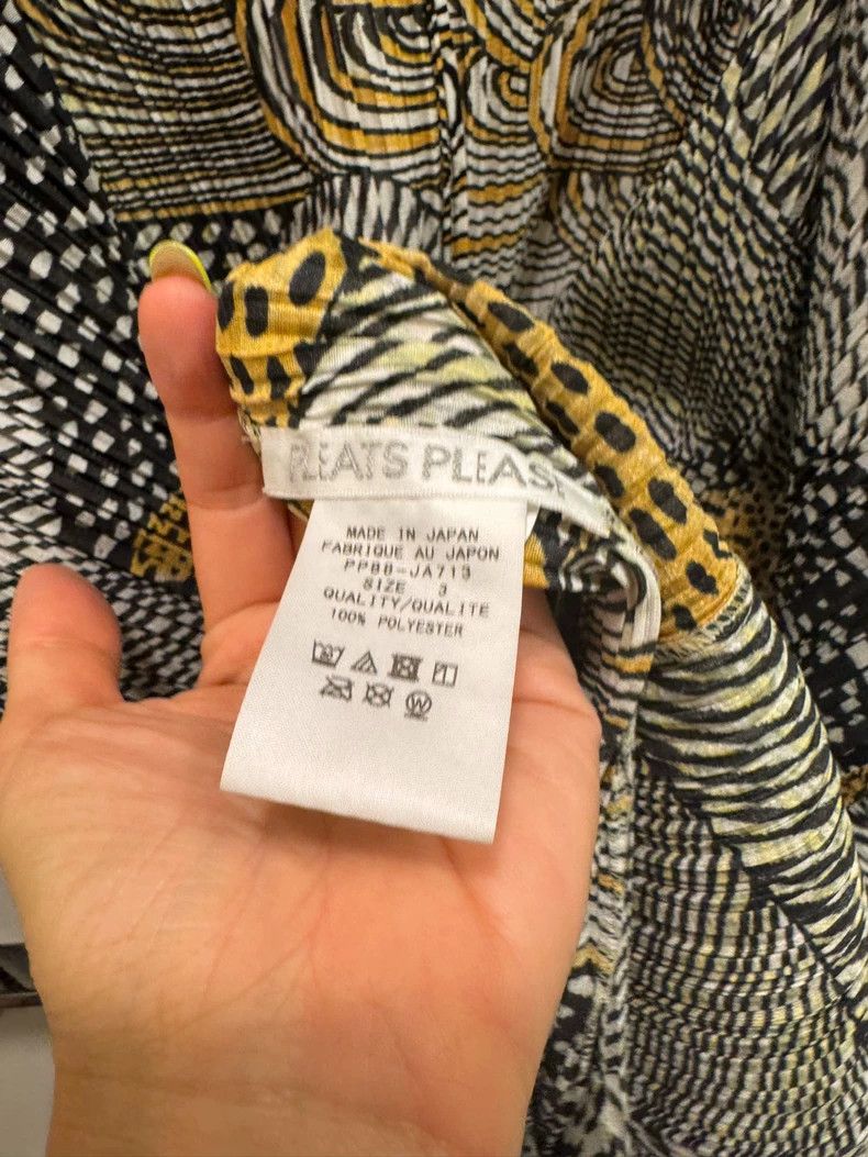 Issey Miyake Issey Miyake size:3 A mid-length cardigan with conch flowe Size XS / US 0-2 / IT 36-38 - 5 Thumbnail