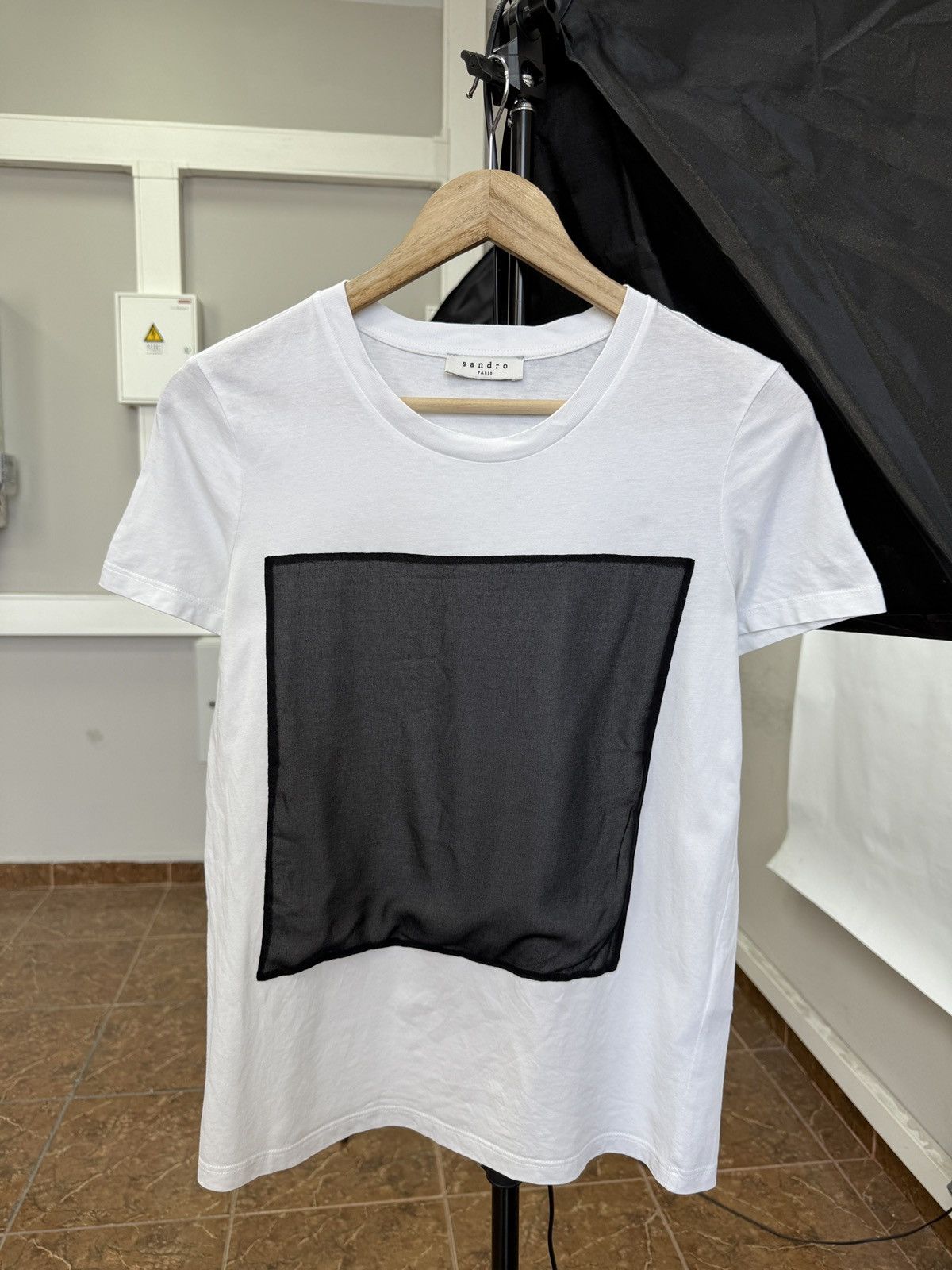 Sandro 🇫🇷 Sandro Paris Luxury Woman T-Shirt Black Square Logo Size M / US 6-8 / IT 42-44 - 1 Thumbnail