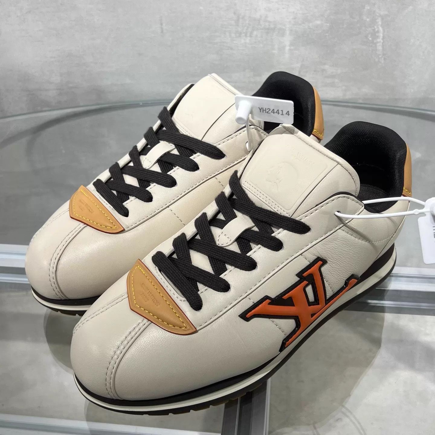 Louis Vuitton LV Buttersoft Beige Sneakers UK7 Original Box Size US 8 / EU 41 - 2 Thumbnail